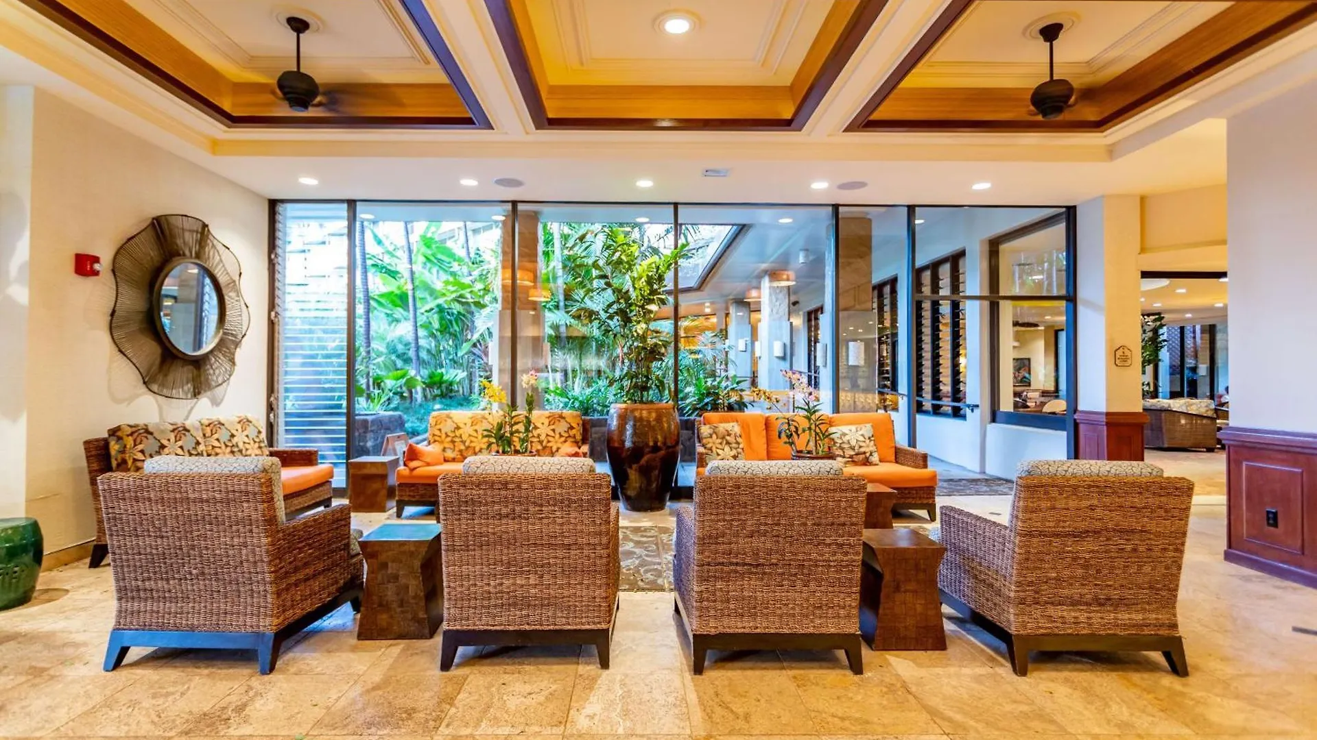 Aston Maui Kaanapali Villas Лахайна 4*,